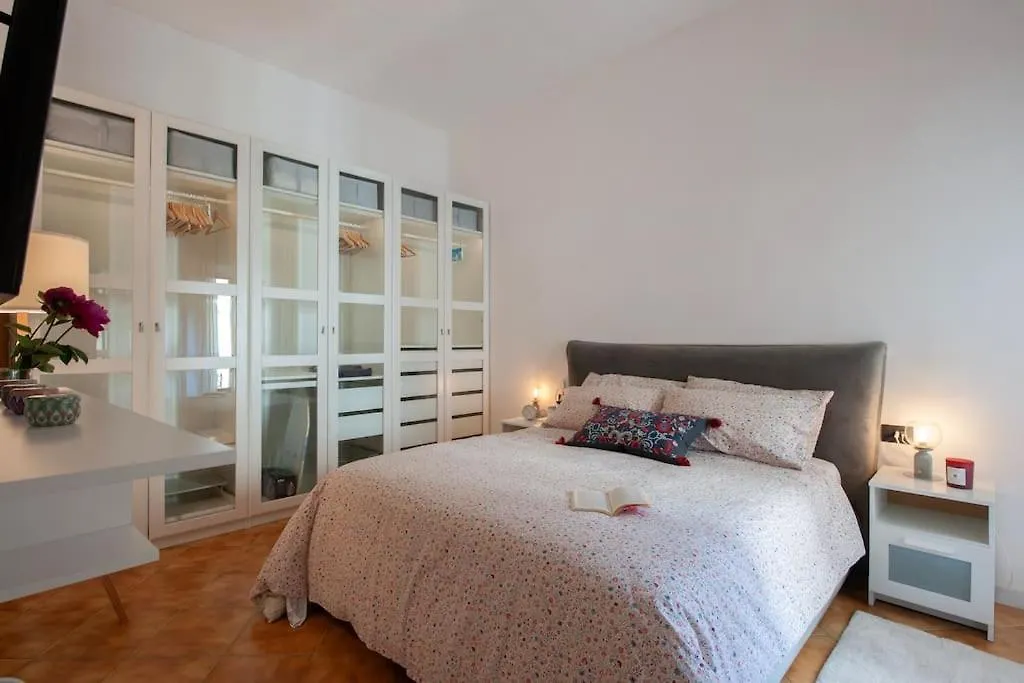 Settignano Antica Corte Deluxe Apartment איטליה