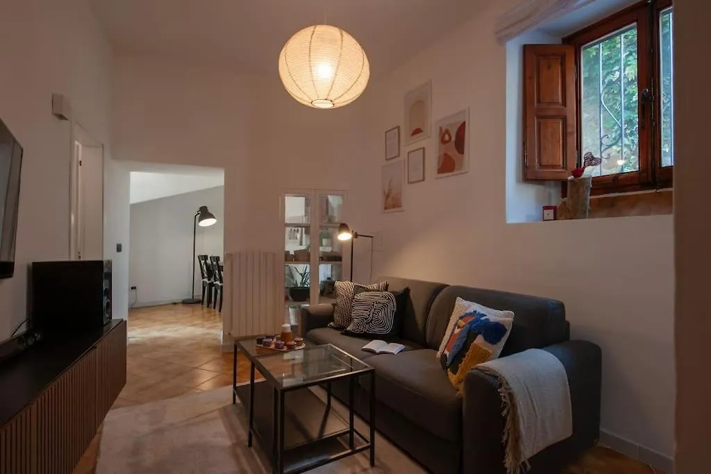 Antica Corte Deluxe Apartment Settignano